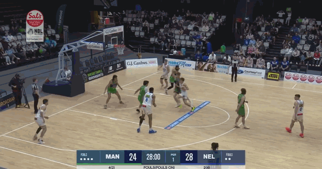 主要是反客！首节巨人队拿下30分 以30-26领先主队喷气机队