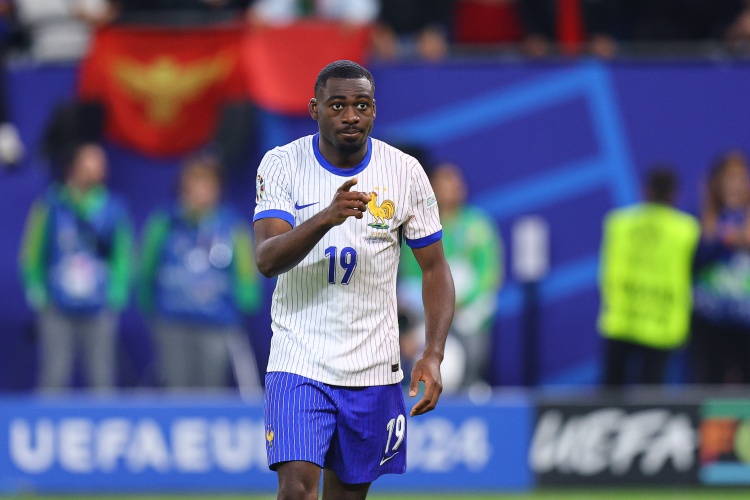 早报:马竞敲定阿尔瓦雷斯、加拉格尔!