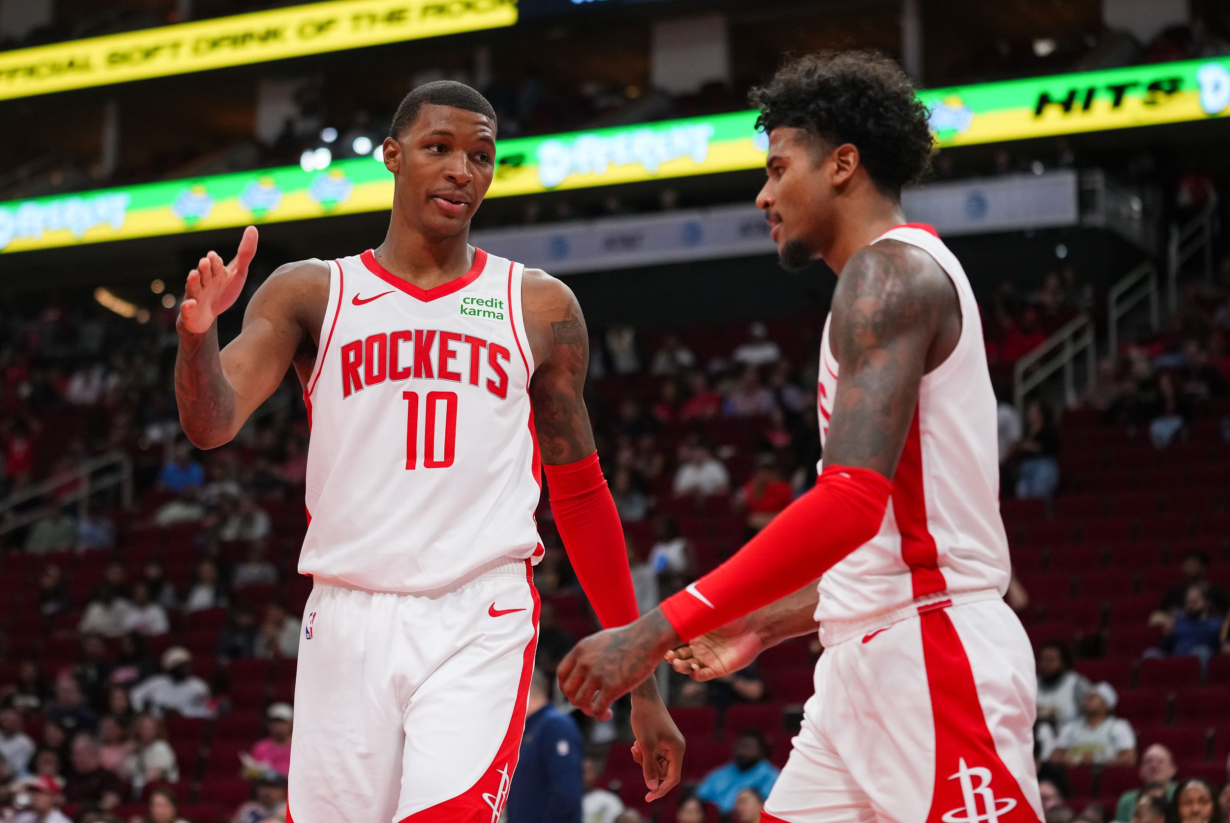 🏀火箭VS开拓者前瞻:两天内背靠背交手,火箭能否再次大胜?